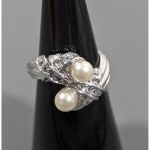 Vintage Premier Designs Faux Pearl Rhinestone Bypass Ring Silver Tone Size 5